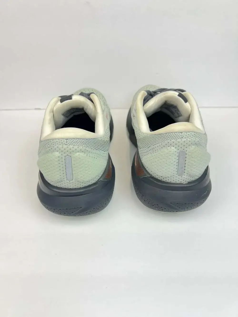 Brooks Adrenaline GTS 24 Women’s Size 11 B Green Mercury Copper 1204261B030